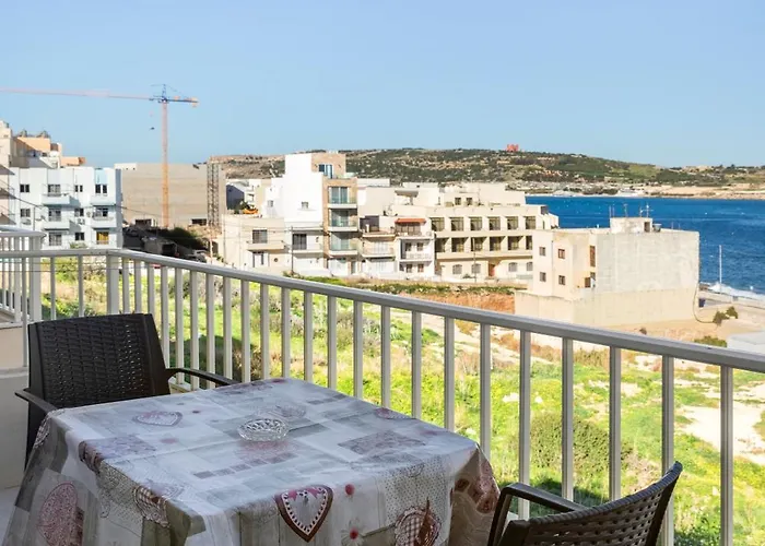 Apartament Cosy1 Bedroom With Balcony & Sea Views - Close To Bay *